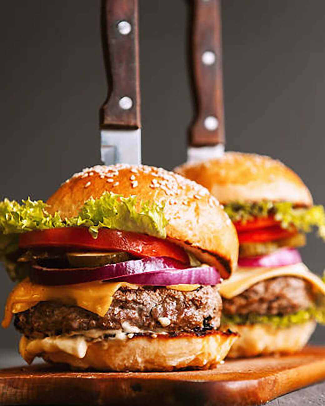 Cheeseburger-1_1.jpg